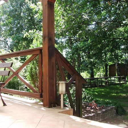 マルキ Park Na Wojskiego Bed & Breakfast エクステリア 写真
